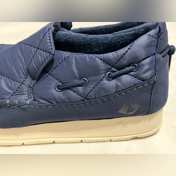 Sperry Men's Navy Blue Quilted Indoor Outdoor Slip-On Slipper Shoes Size 7.5 - Picture 4 of 11